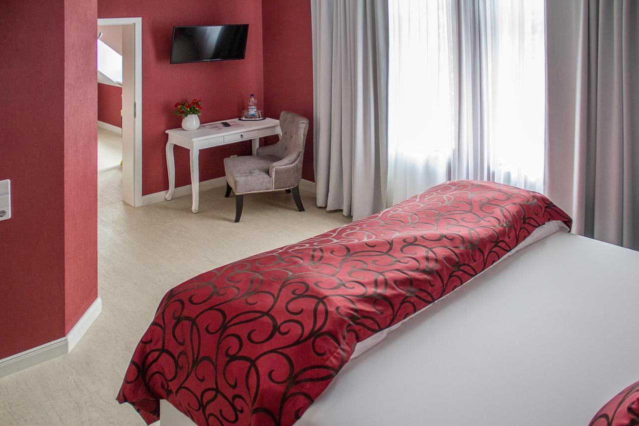 Haus Hotel & Pension Villa Laluna بلانكنبرغ المظهر الخارجي الصورة