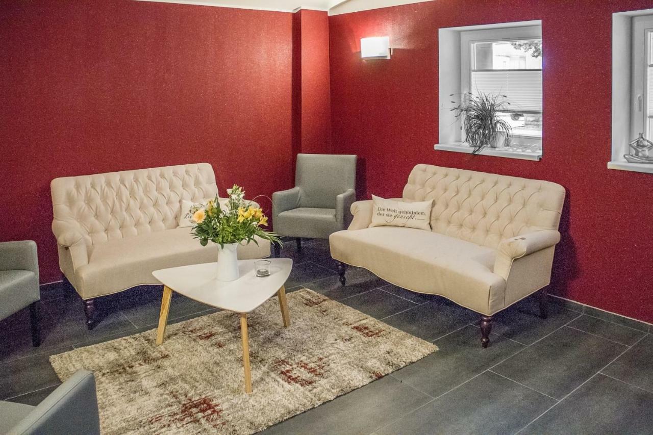 Haus Hotel & Pension Villa Laluna بلانكنبرغ المظهر الخارجي الصورة